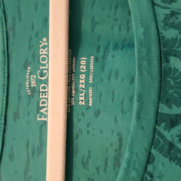 2XL green bohemian tee - Picture 3 of 4